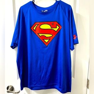 Mens XL Loose fit under armour  Spider-Man heat gear short sleeve tshirt
